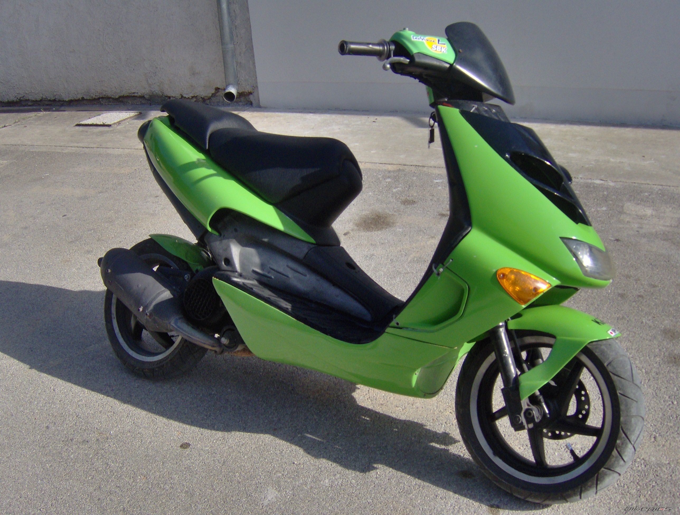 Photo 1542057