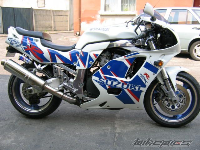 Photo 1542073
