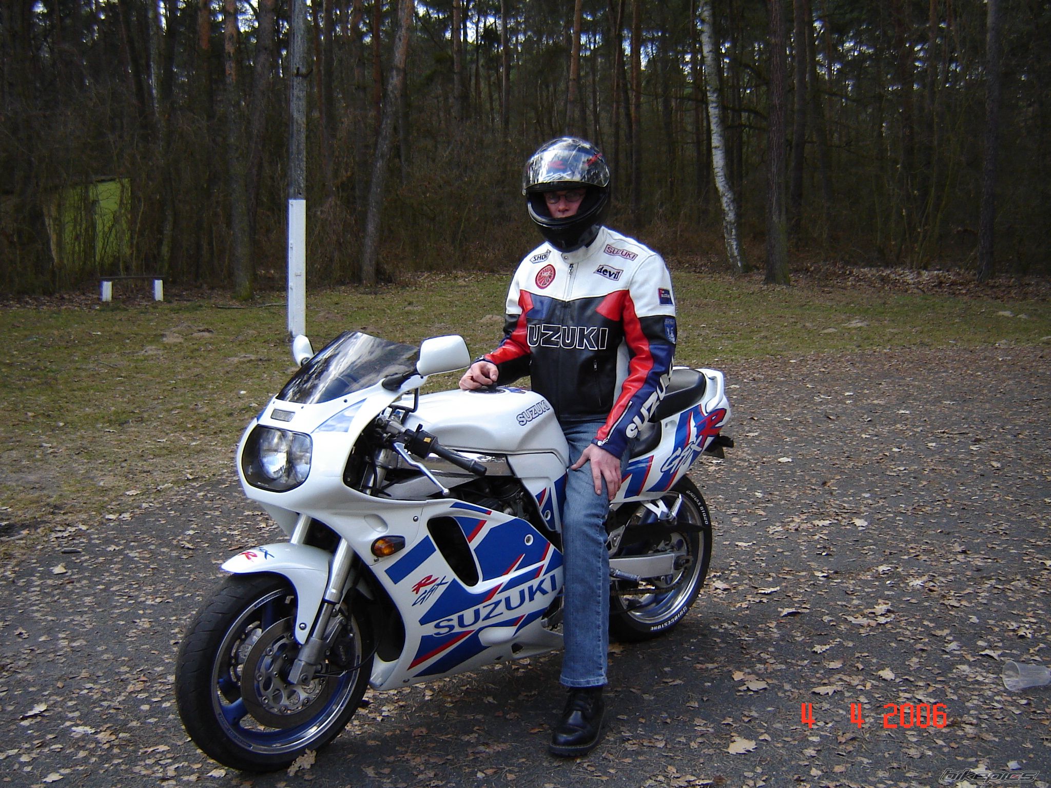 Photo 1542075