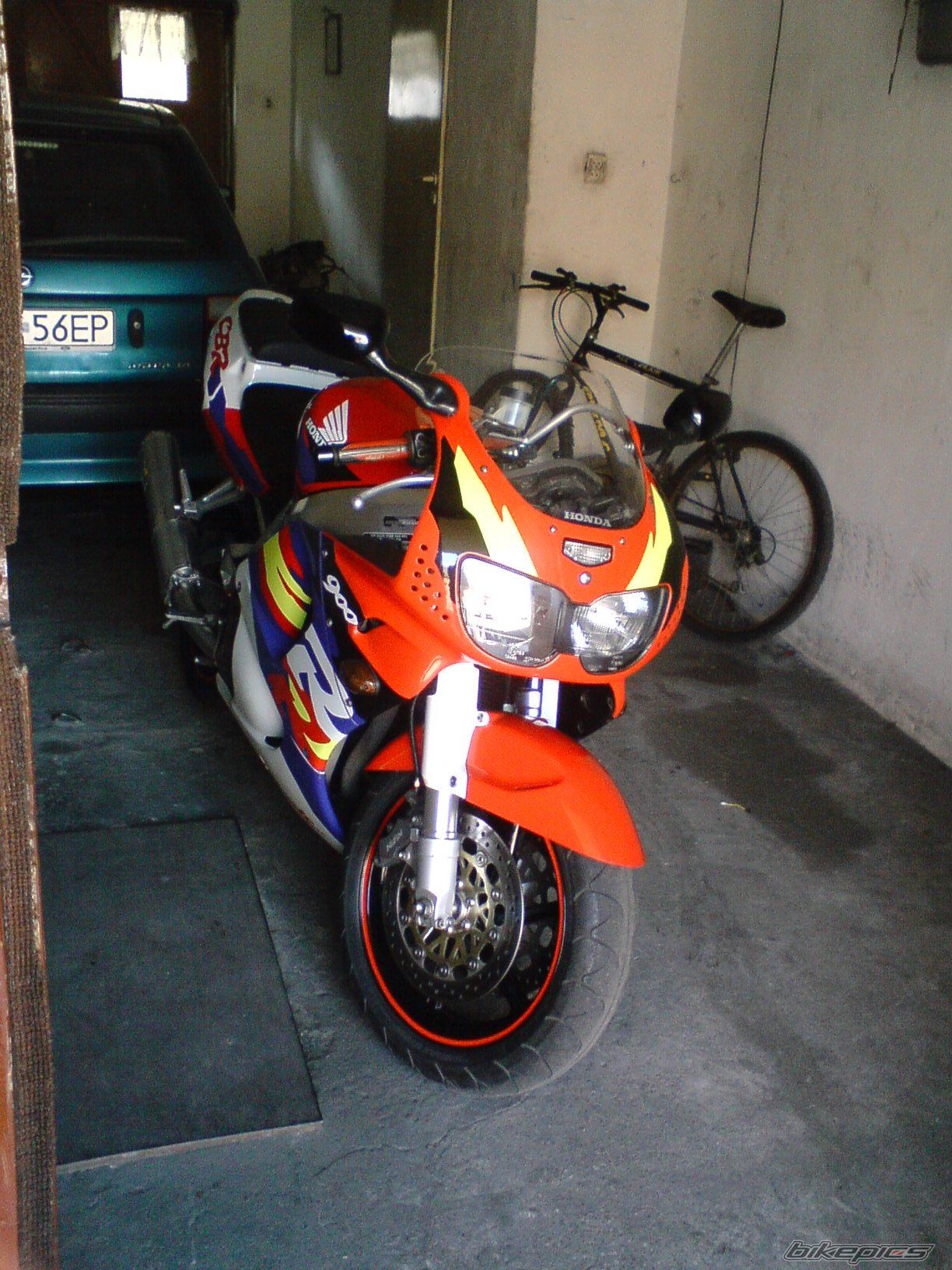 Photo 1542097