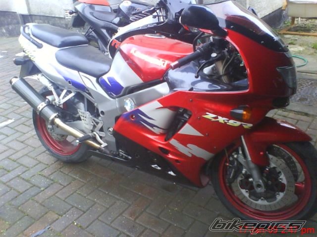 Photo 1542100