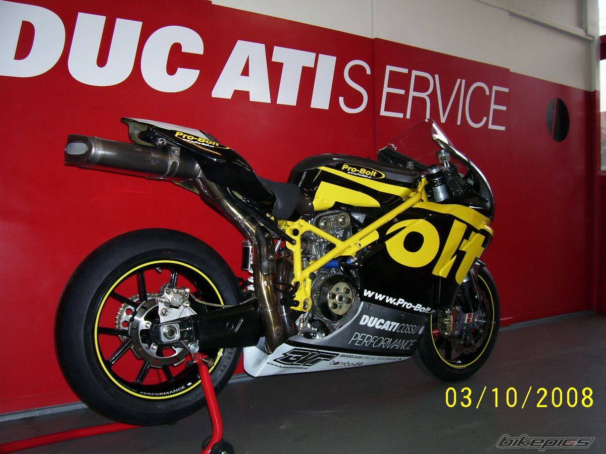 Photo 1542116