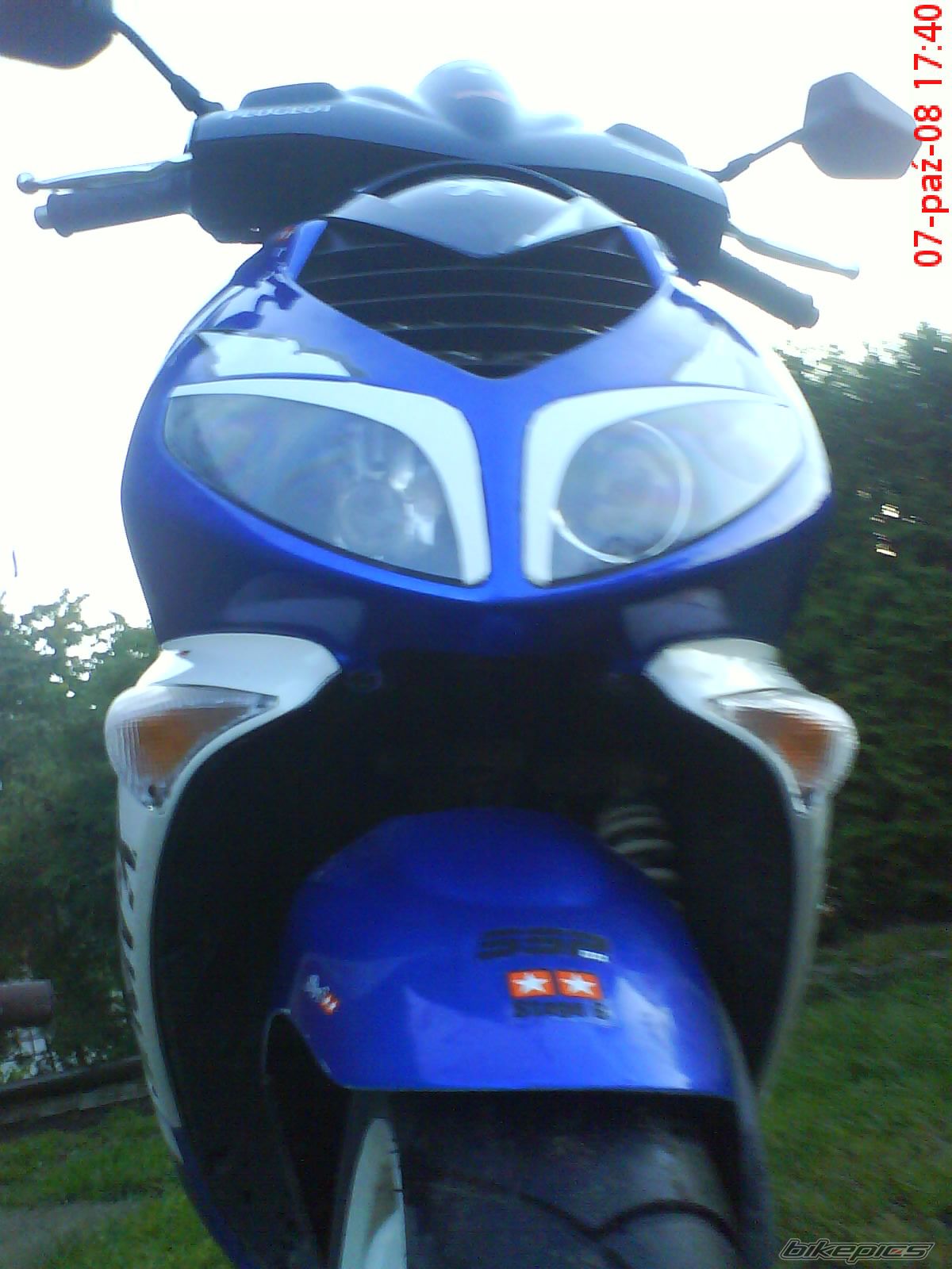 Photo 1542122