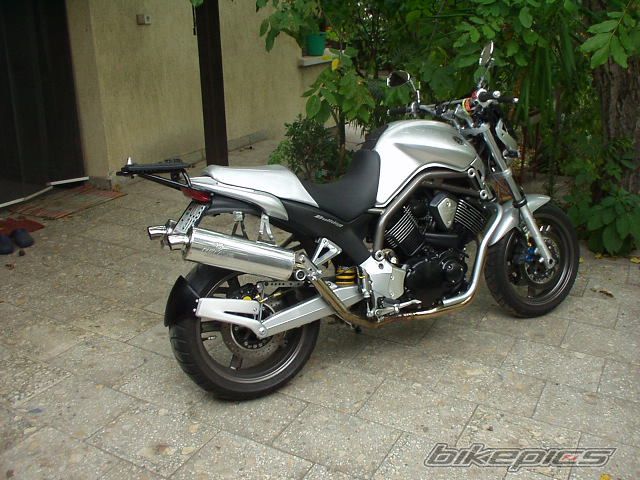 Photo 1542162