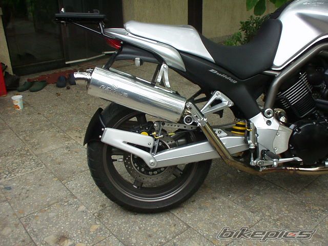 Photo 1542165