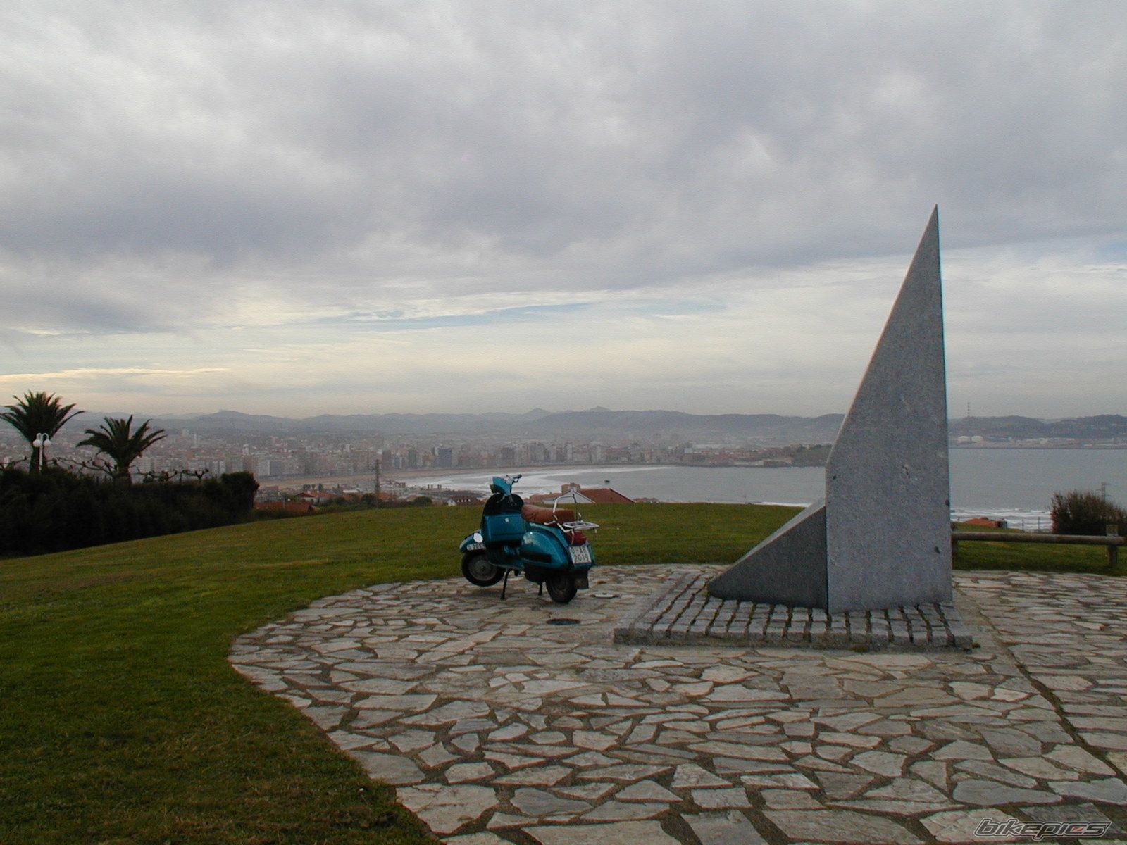 Photo 1542166