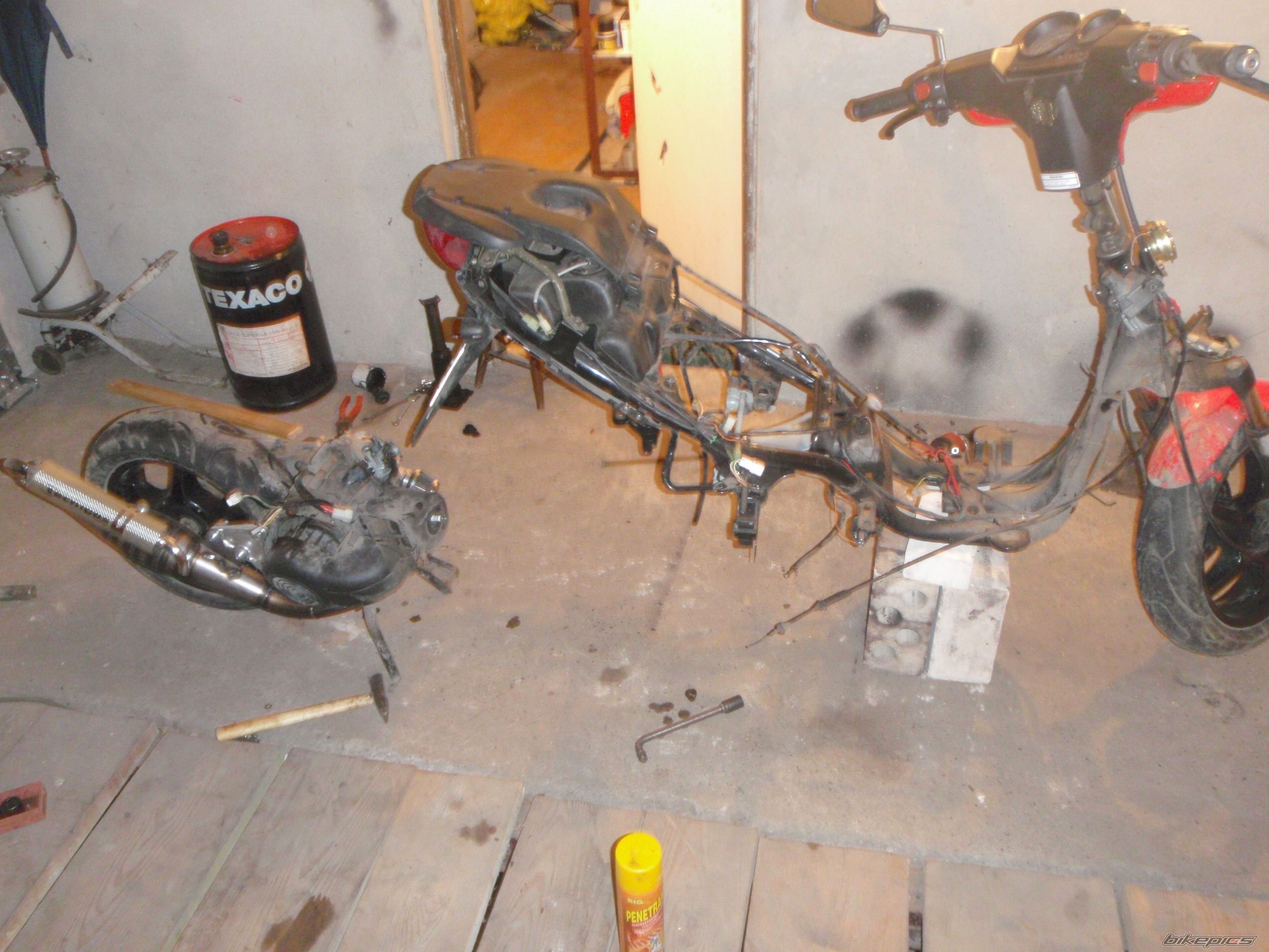Photo 1542241