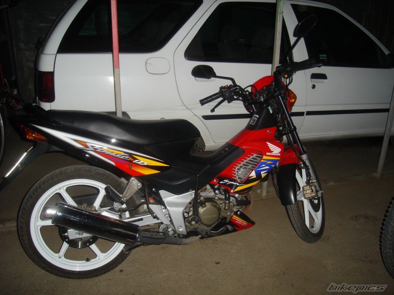 Photo 1542292