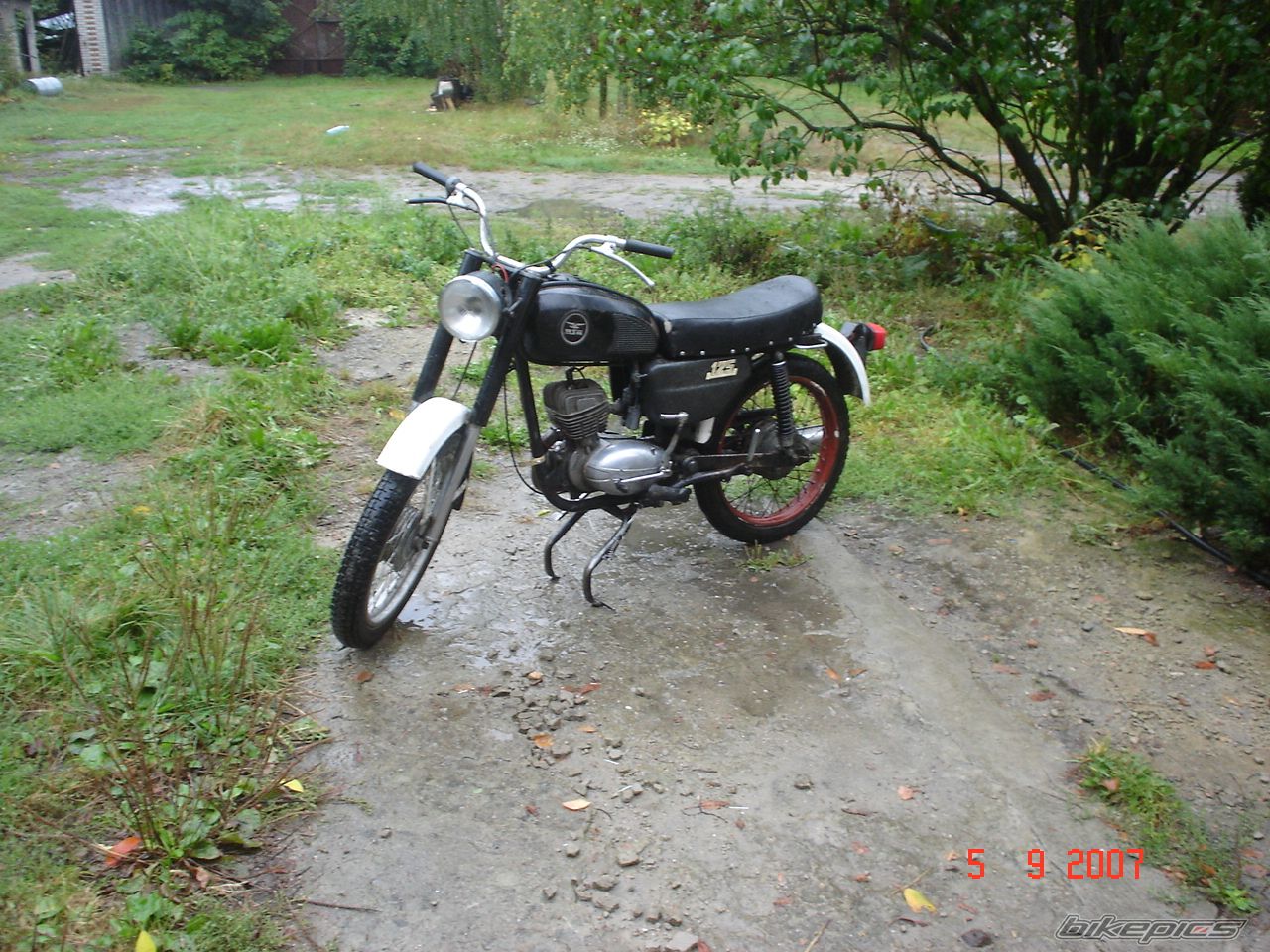 Photo 1542379