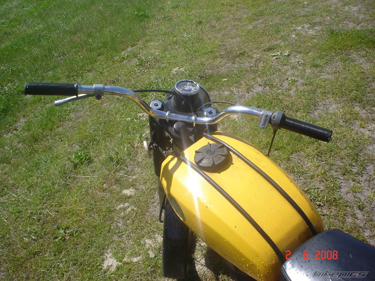 Photo 1542485