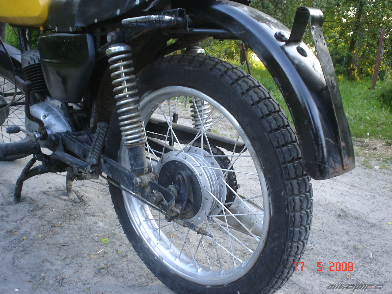 Photo 1542489