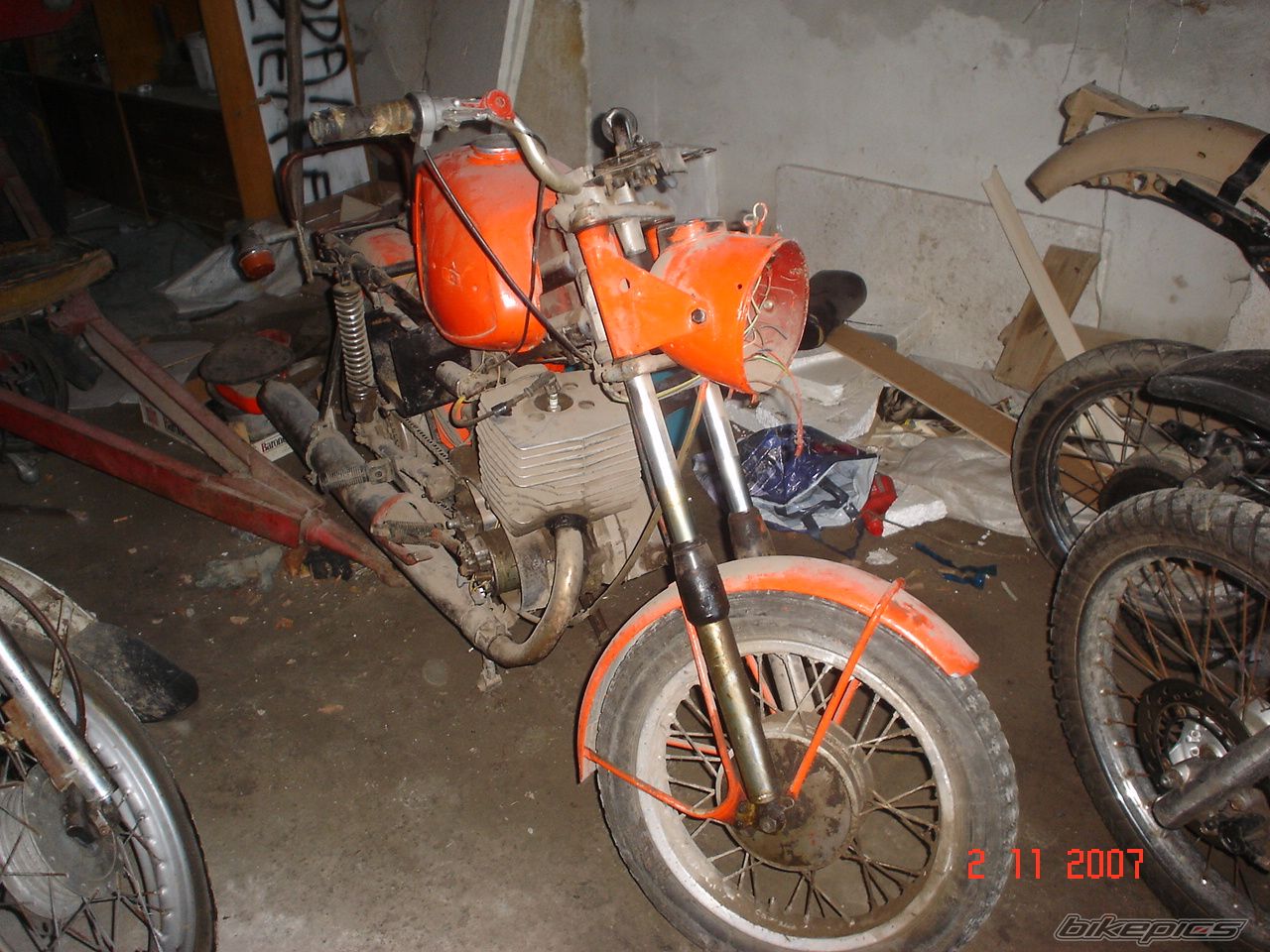 Photo 1542563