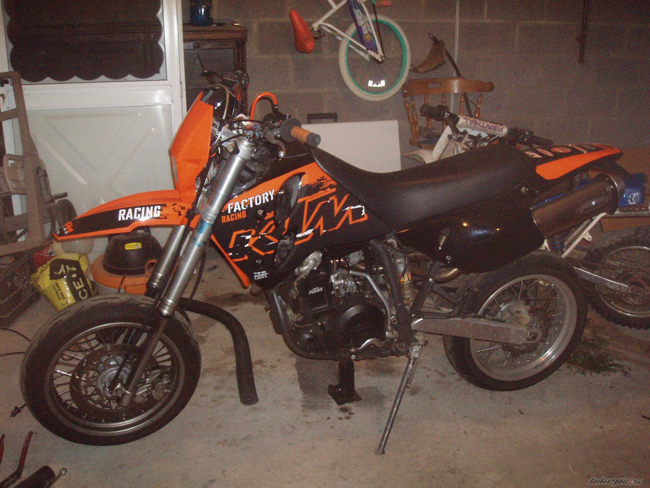 Photo 1542688