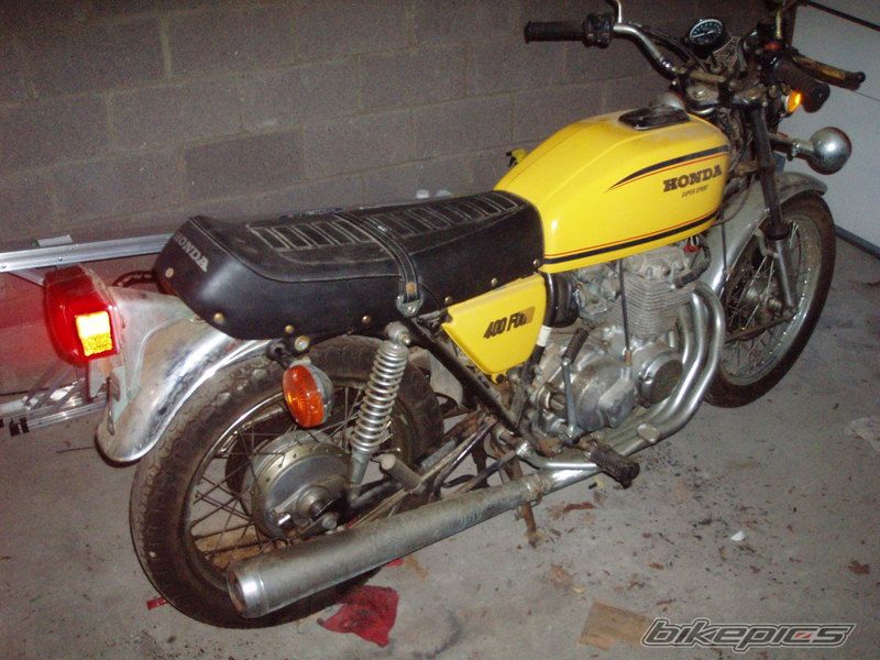 Photo 1542691