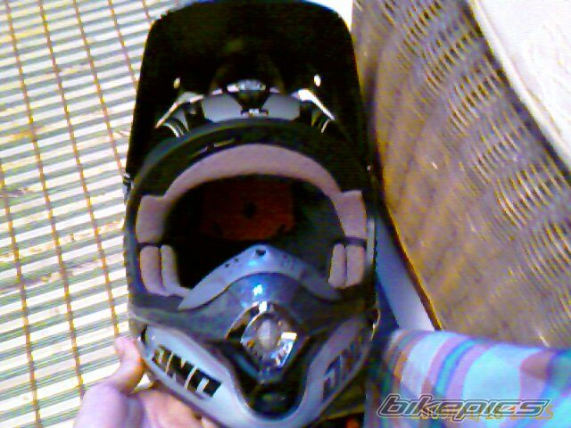 Photo 1542844
