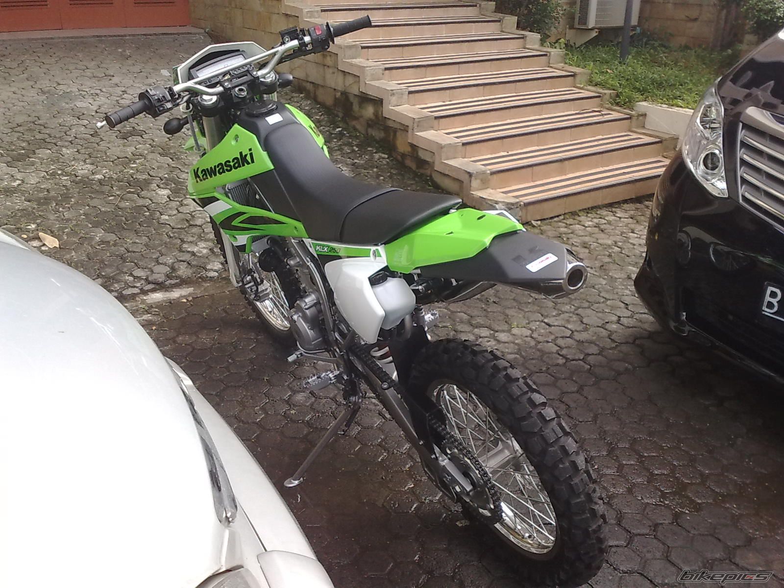 Photo 1542930