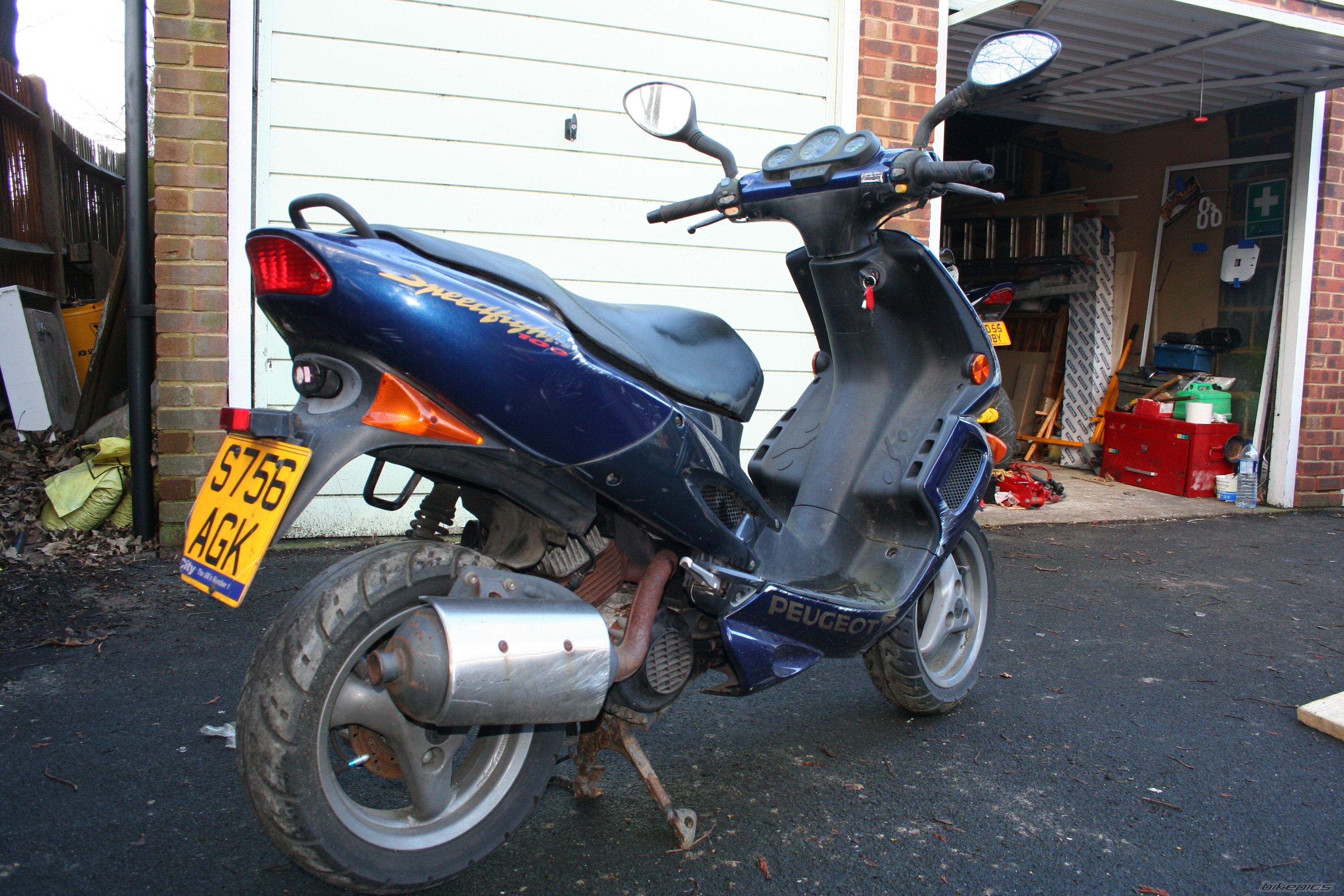 Photo 1543103
