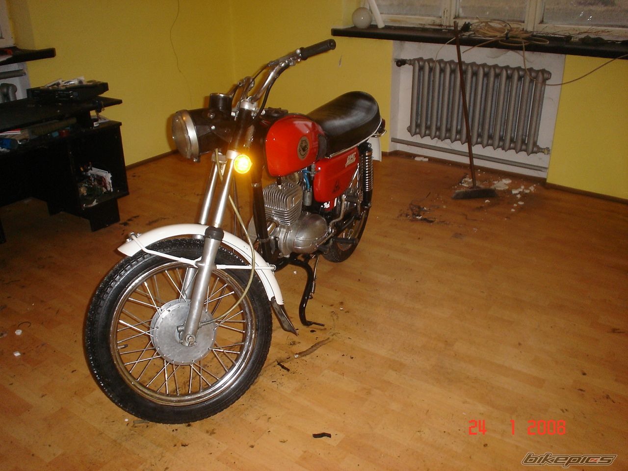 Photo 1543127