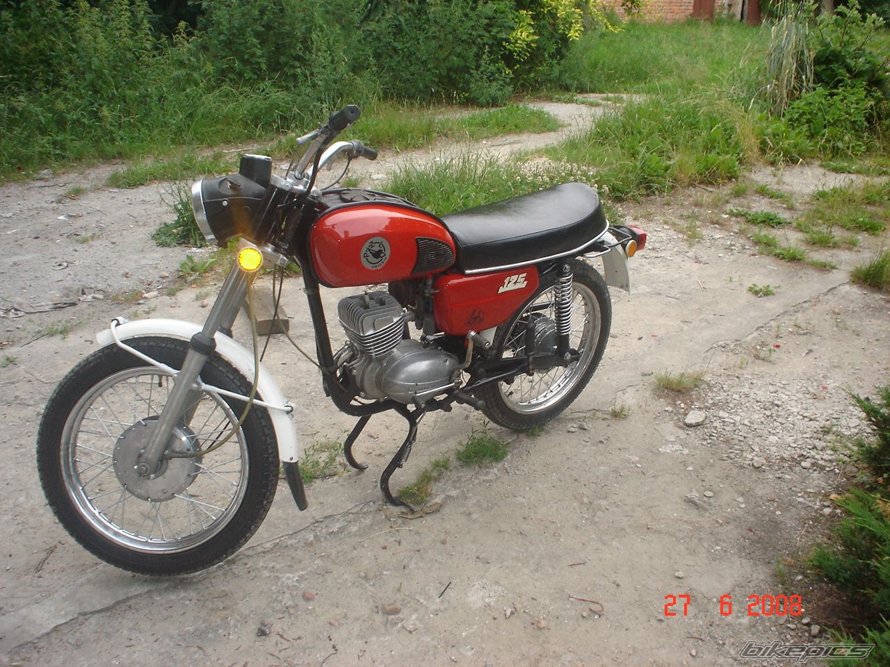 Photo 1543138