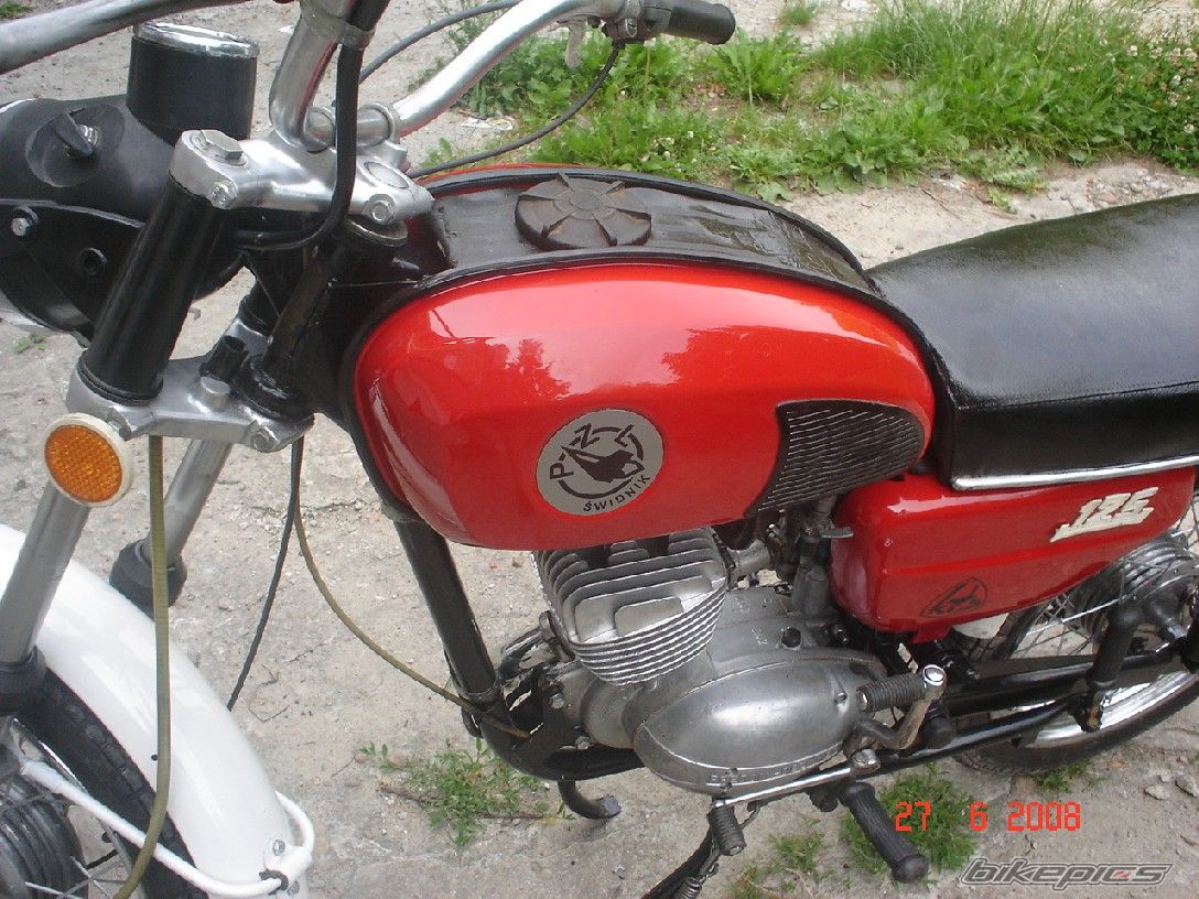 Photo 1543183