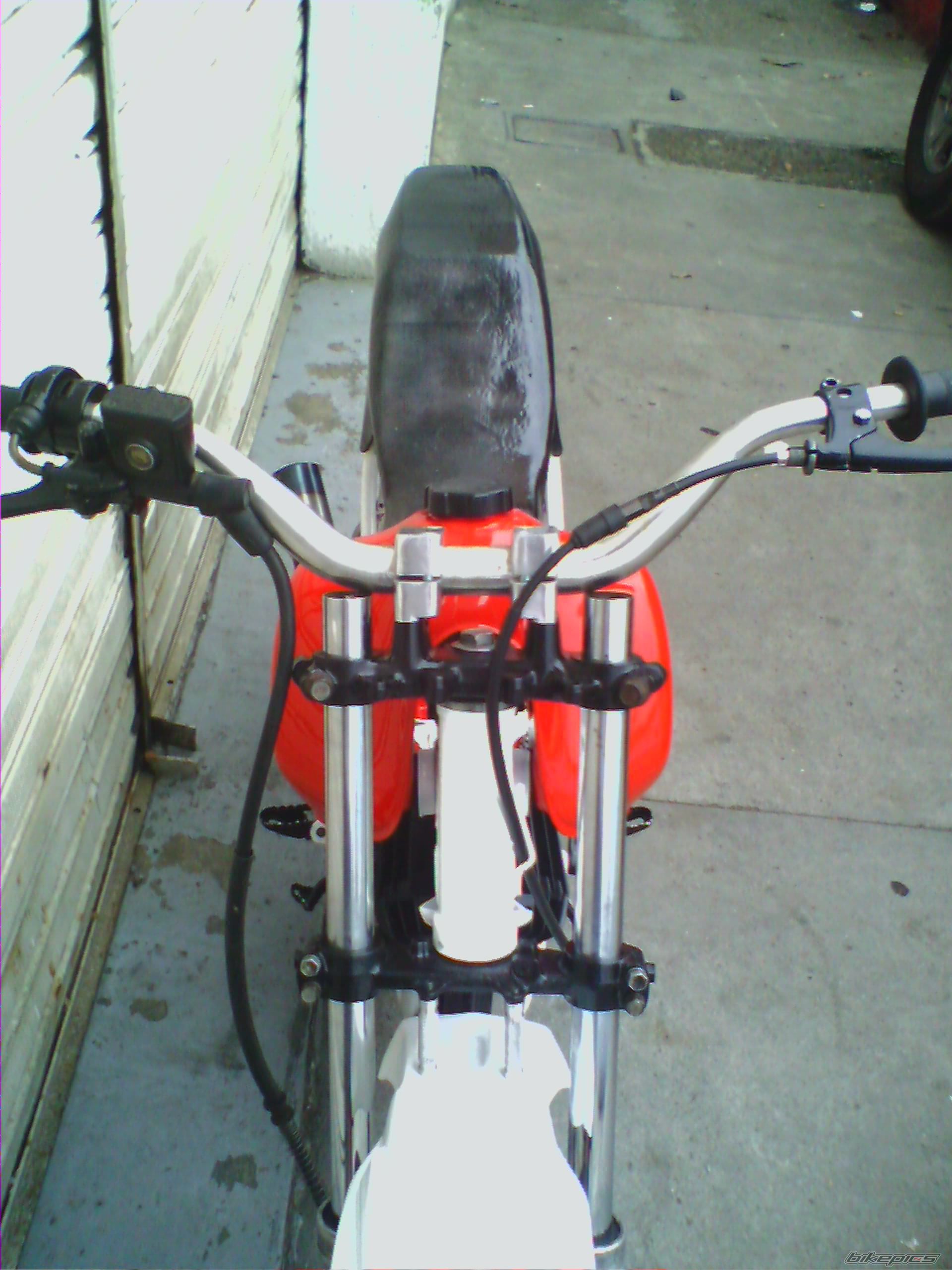 Photo 1543185