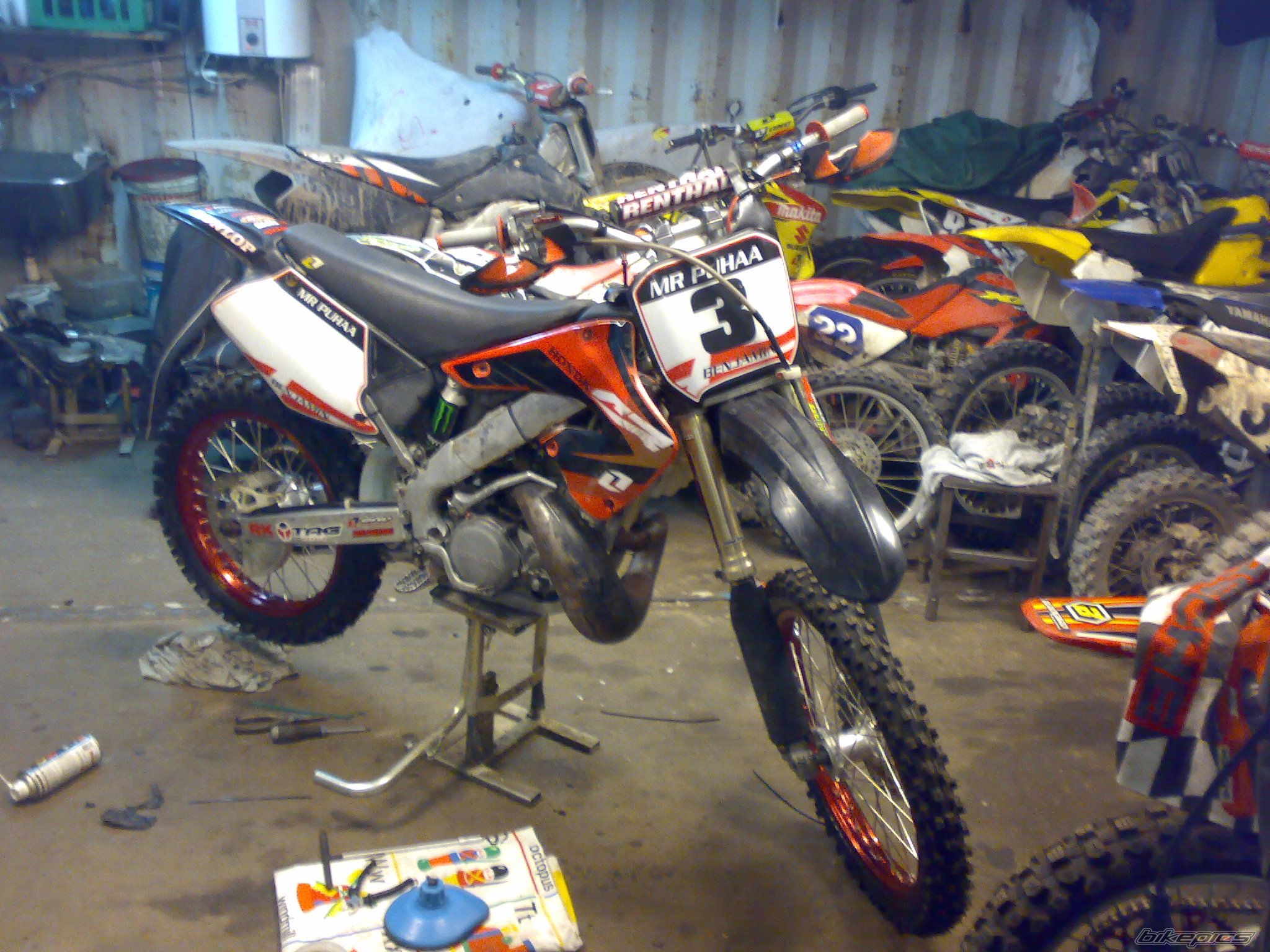 Photo 1543196