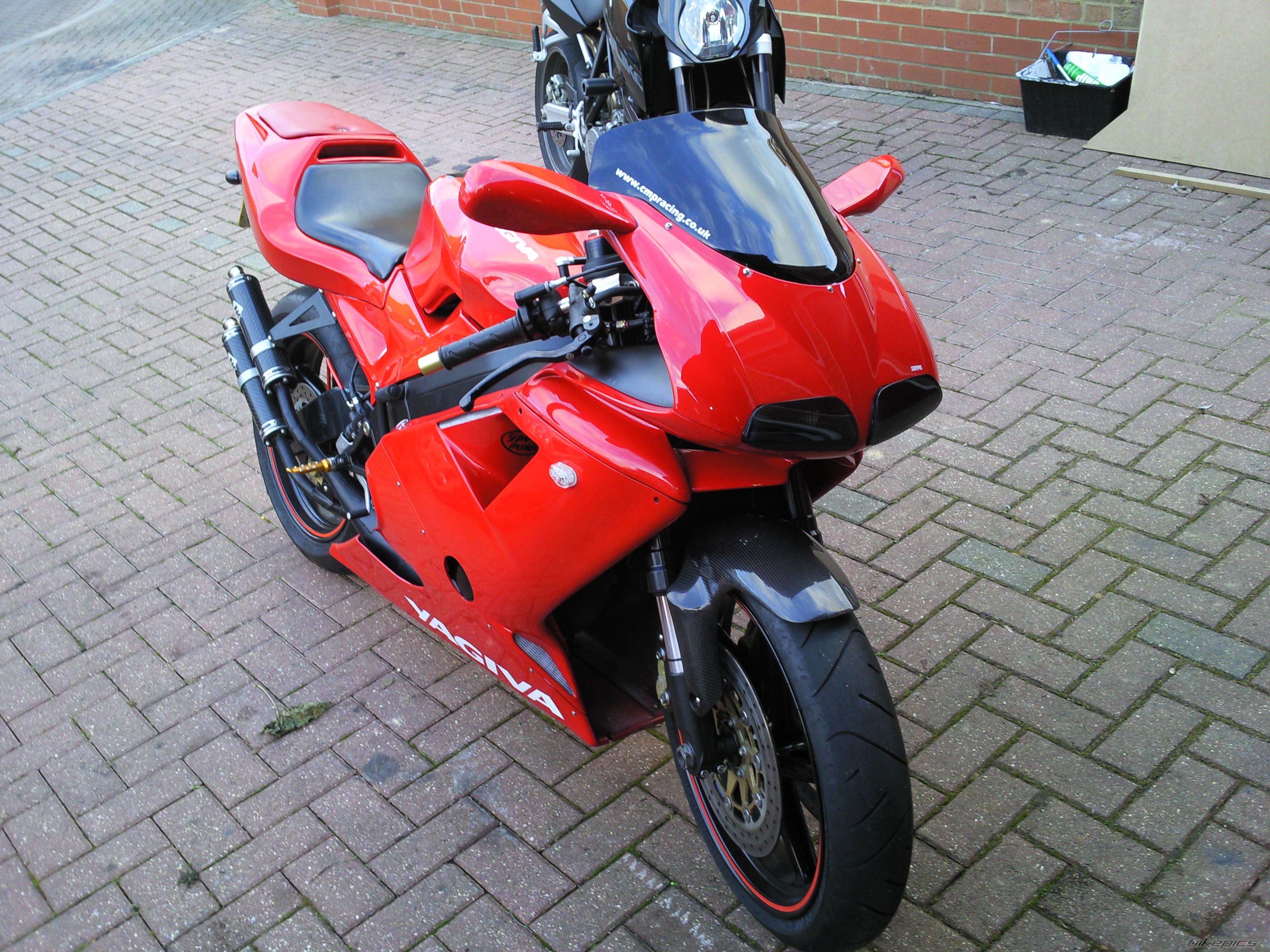 Photo 1543284