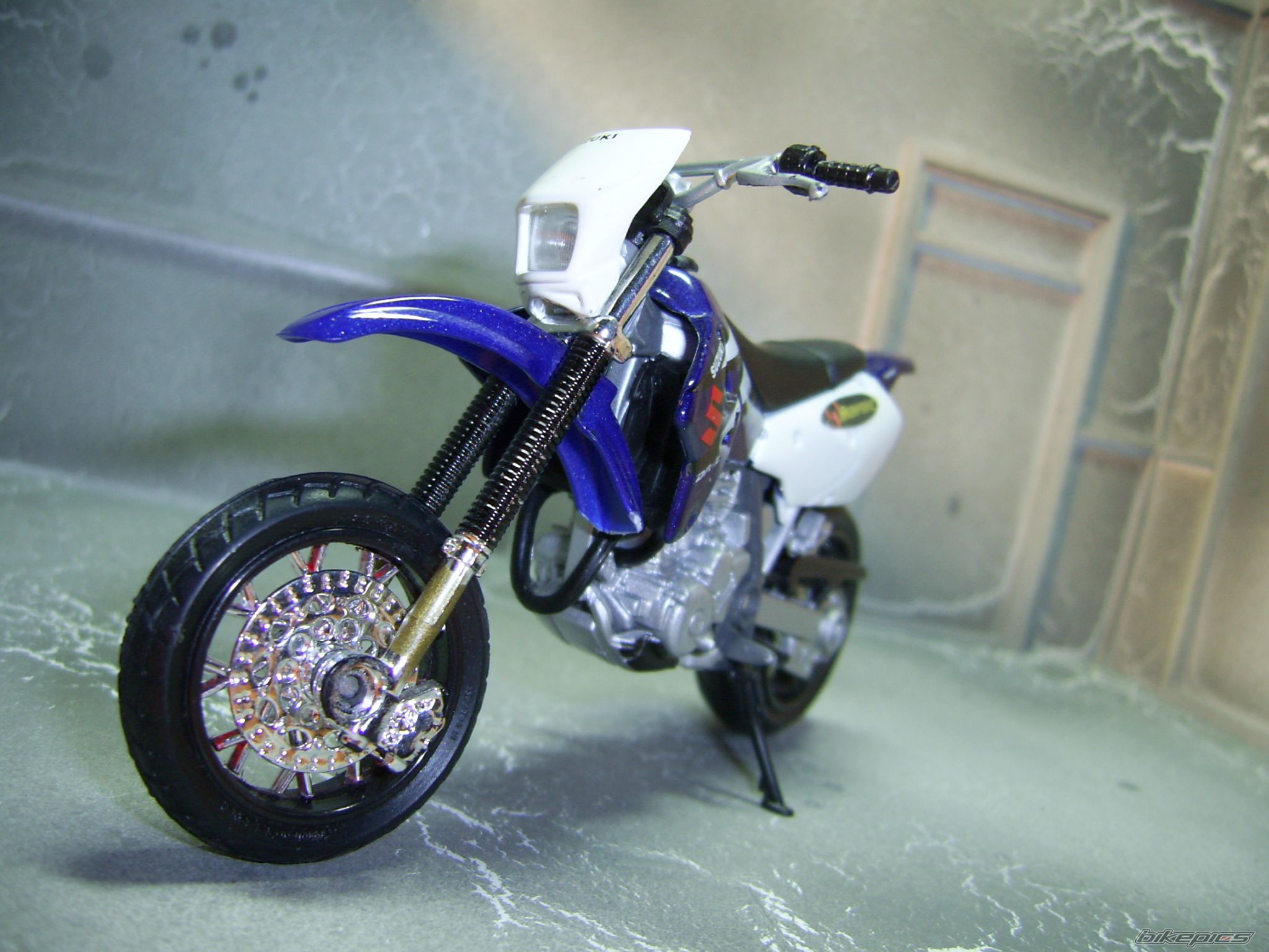 Photo 1543376