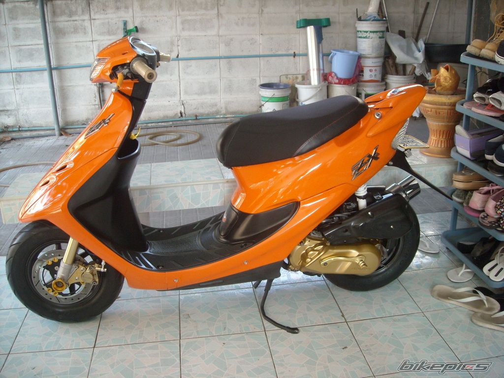 Photo 1543385
