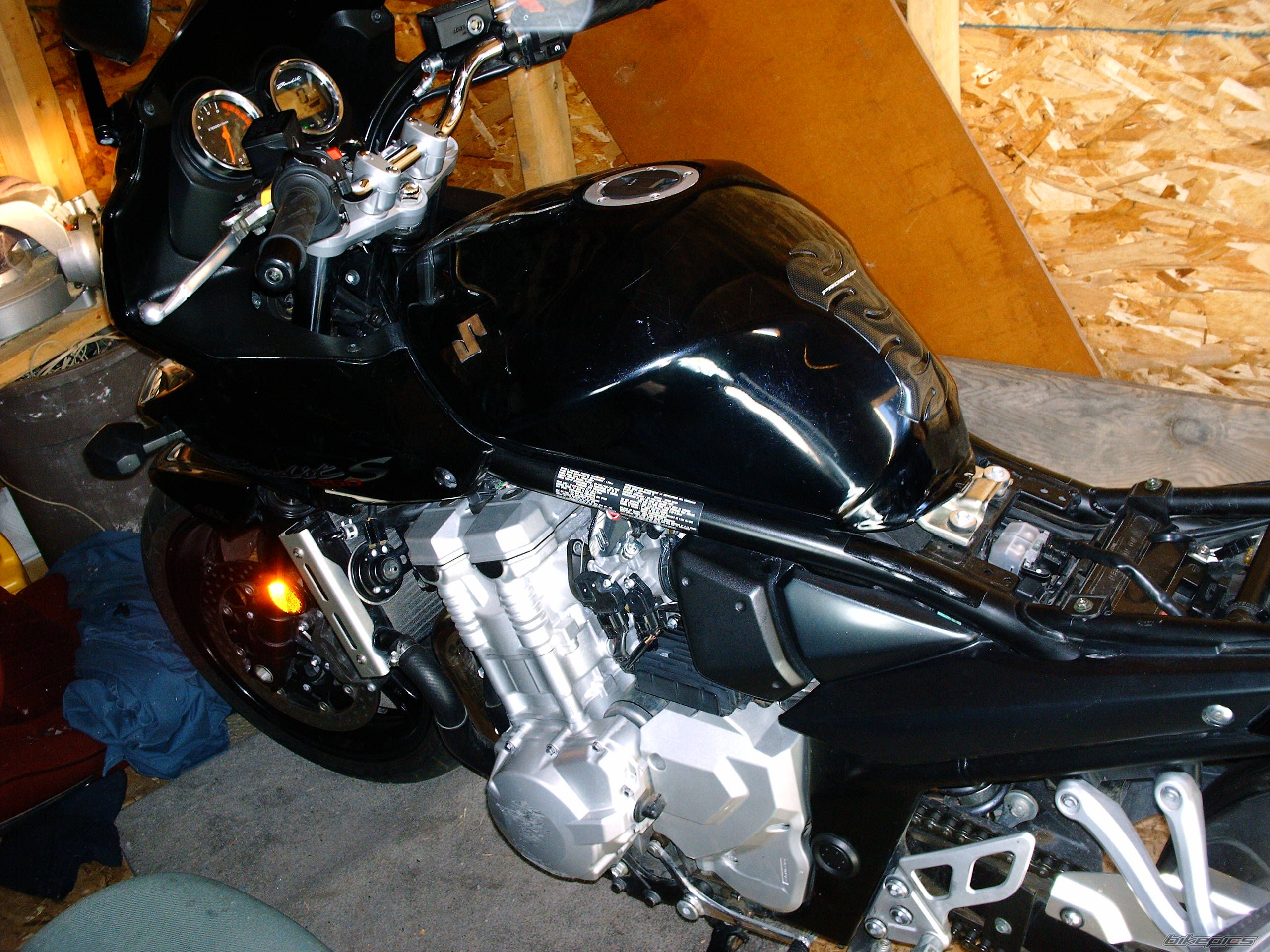 Photo 1543449