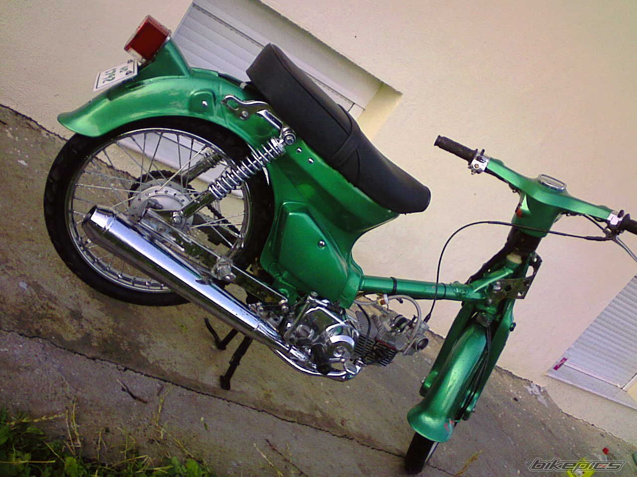 Photo 1543562