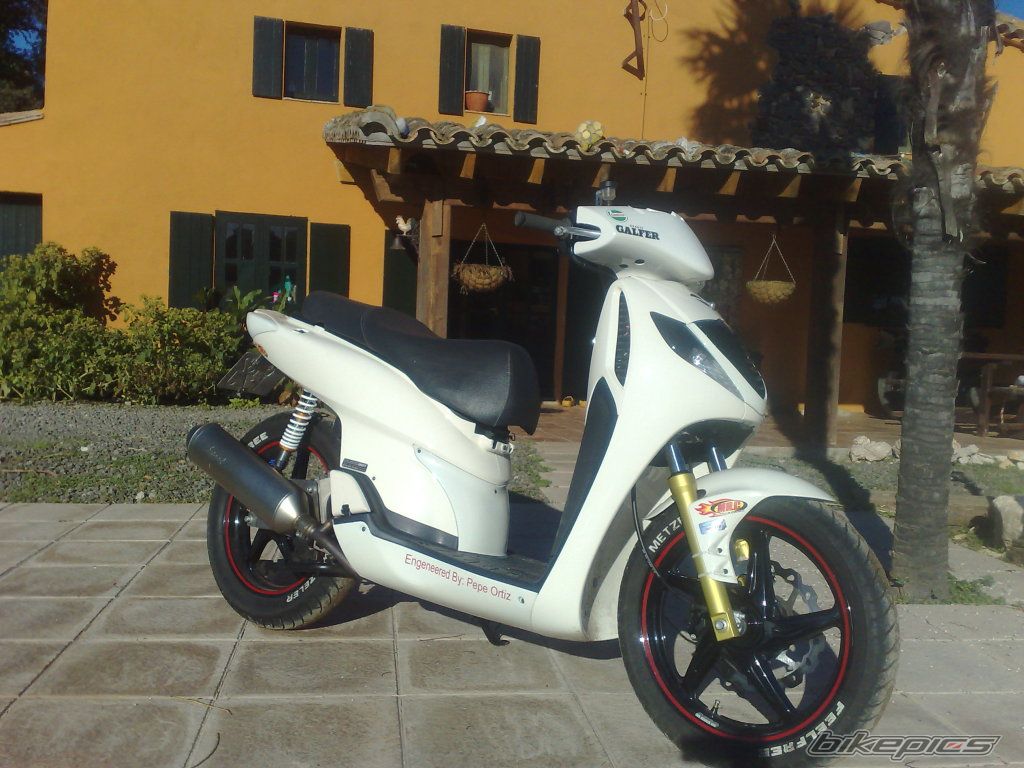 Photo 1543565