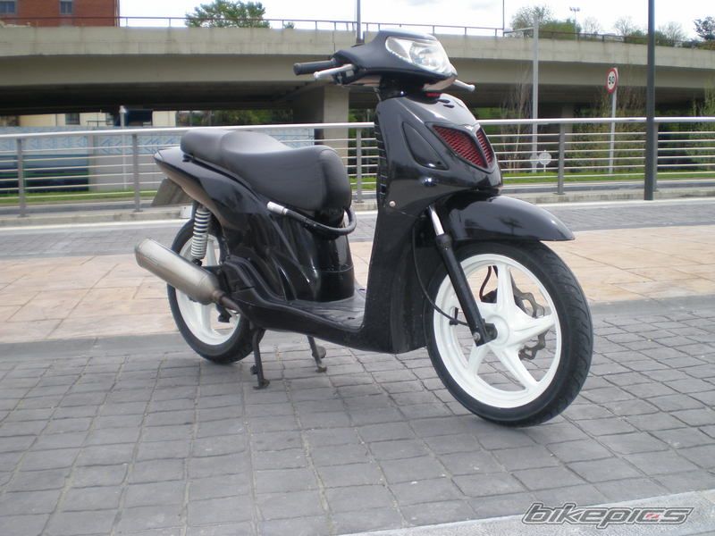 Photo 1543575