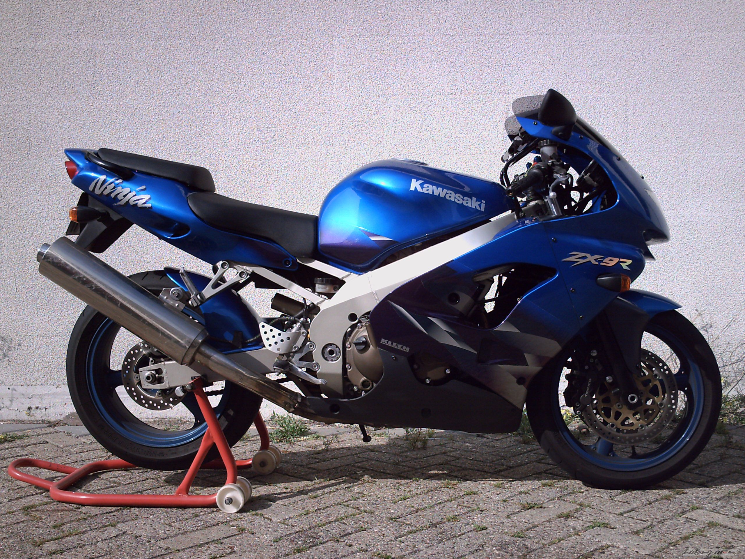 Photo 1543580