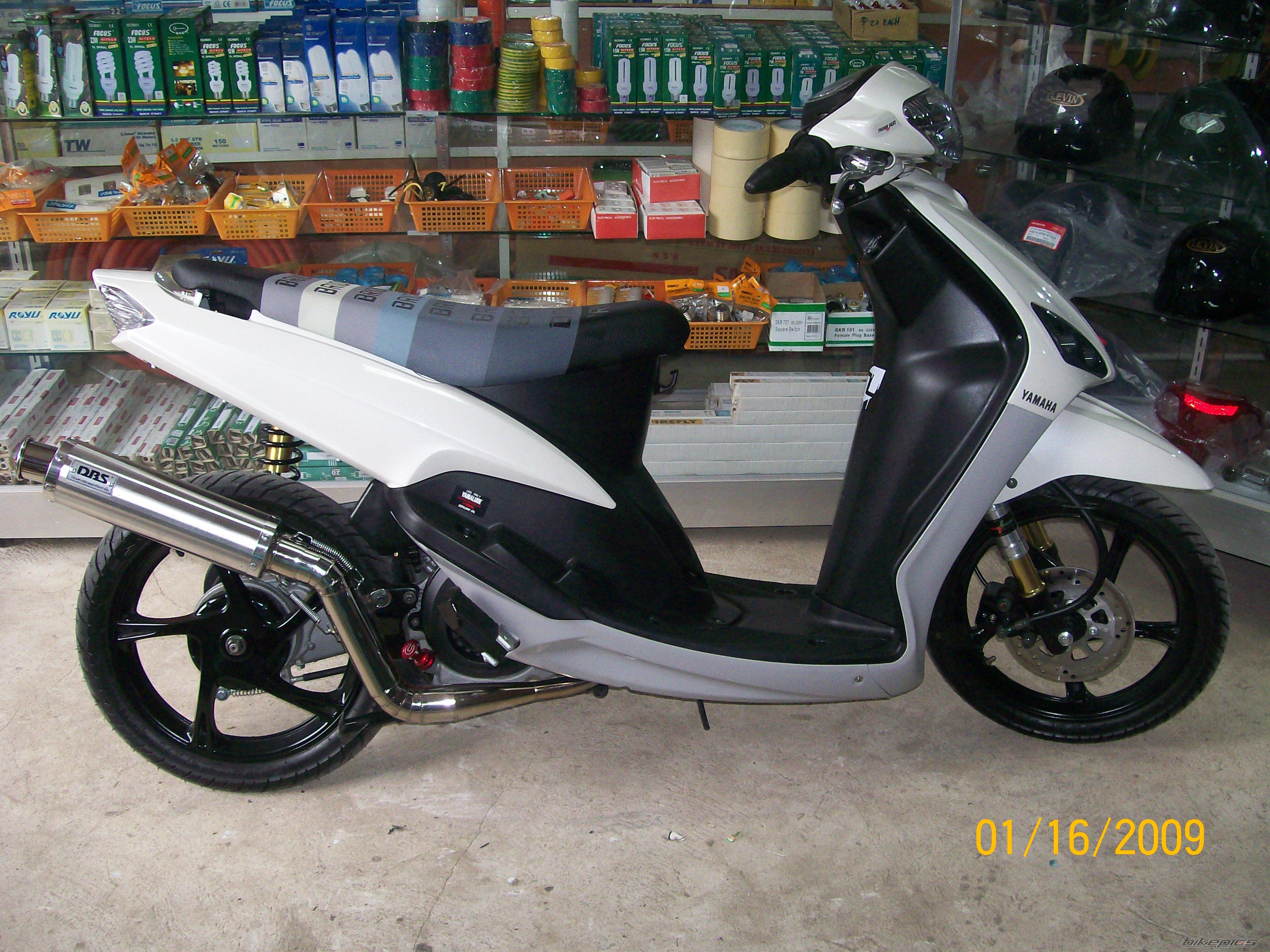 Photo 1543693