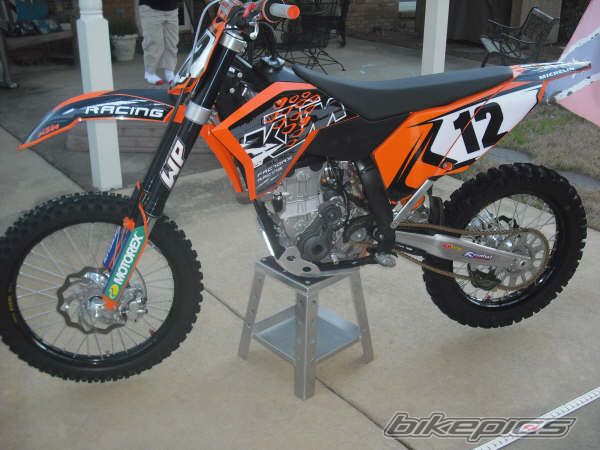 Photo 1543717