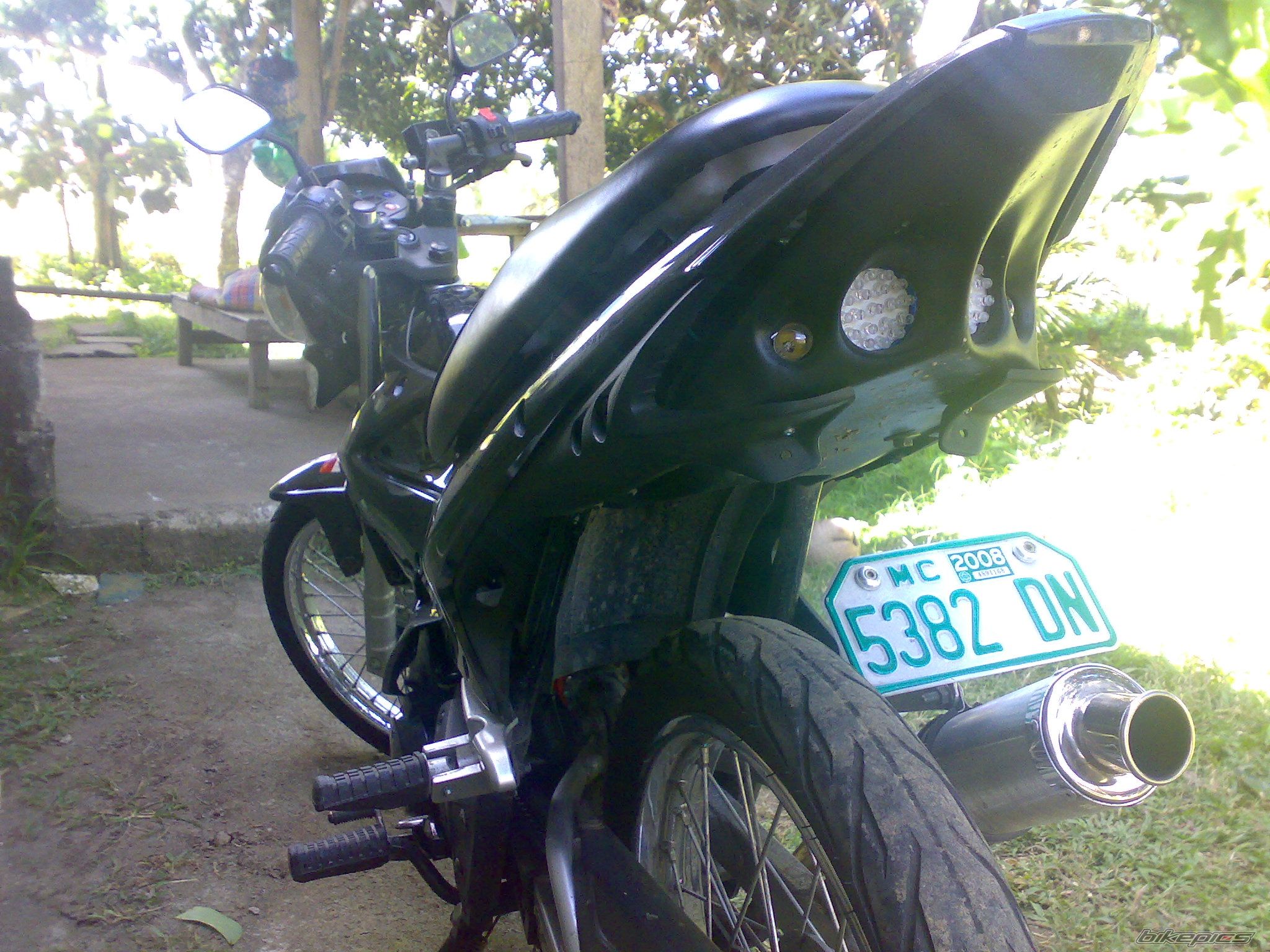 Photo 1543780