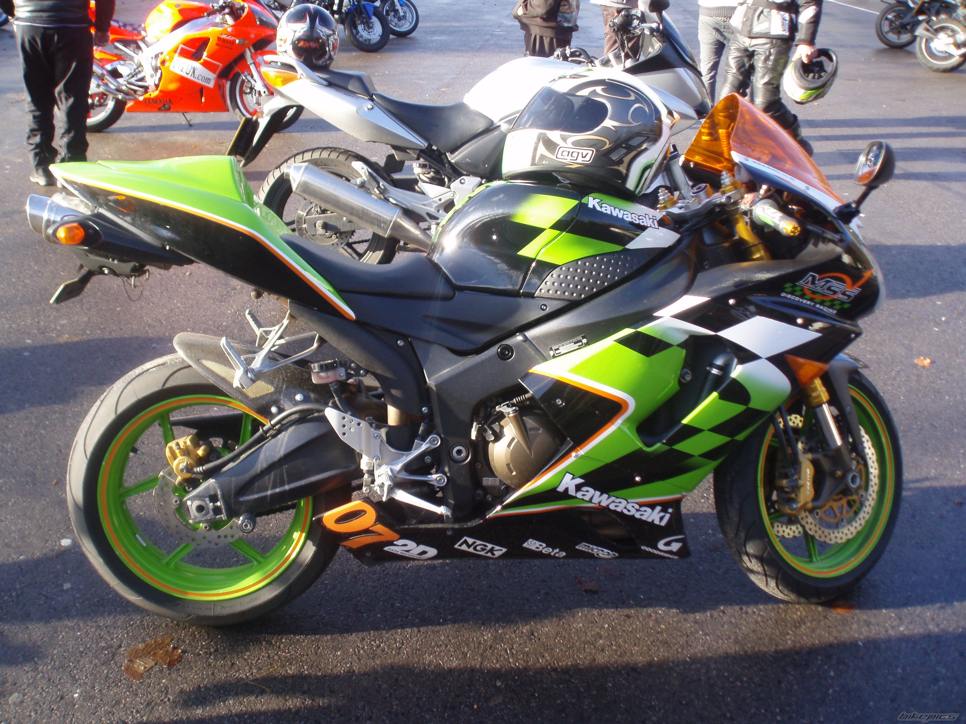Photo 1543821