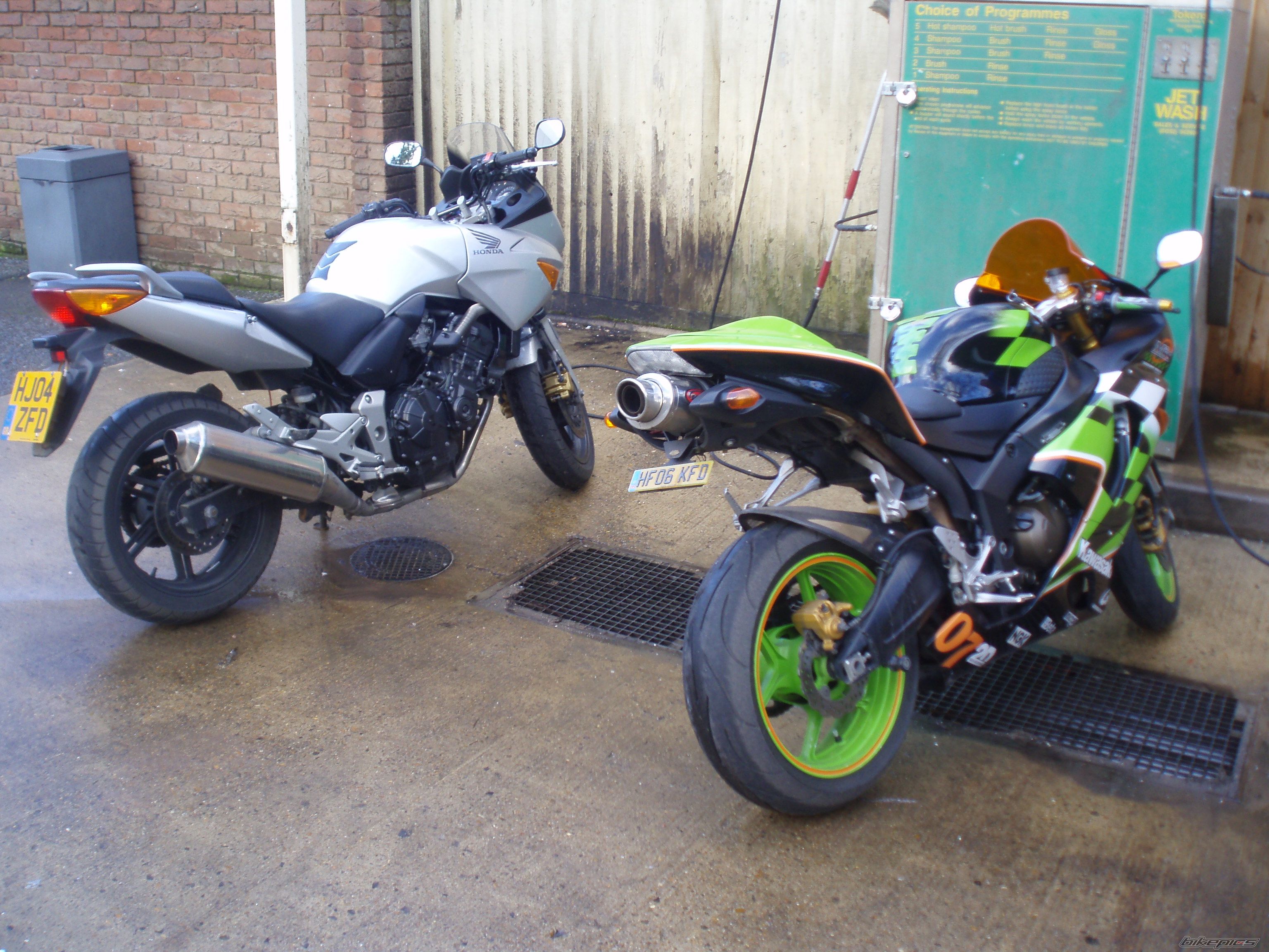 Photo 1543843