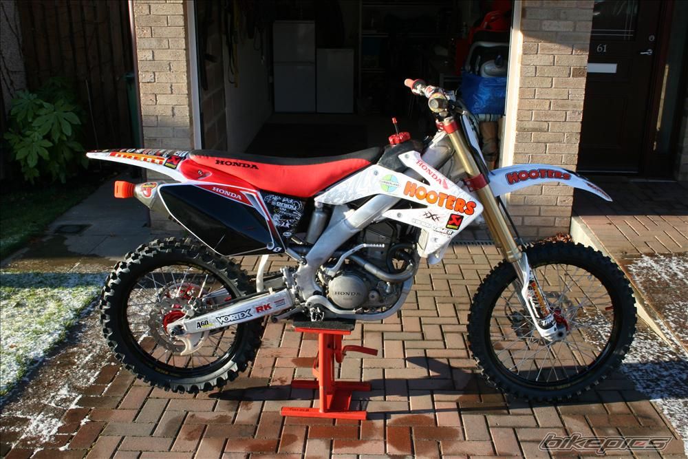 Photo 1543867