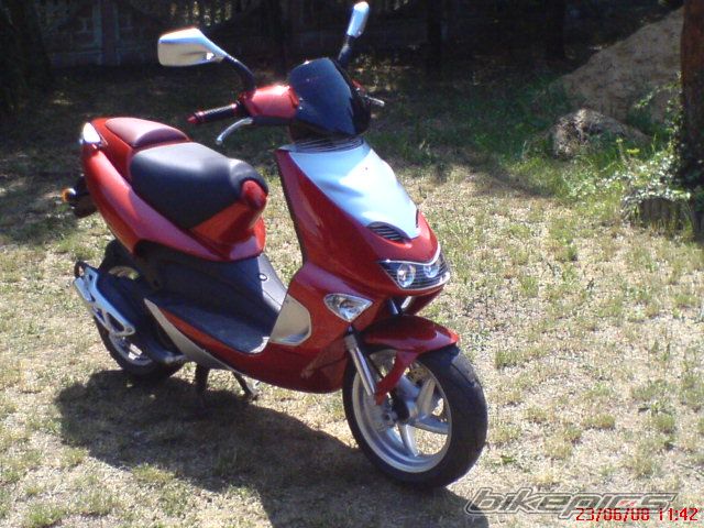 Photo 1543944