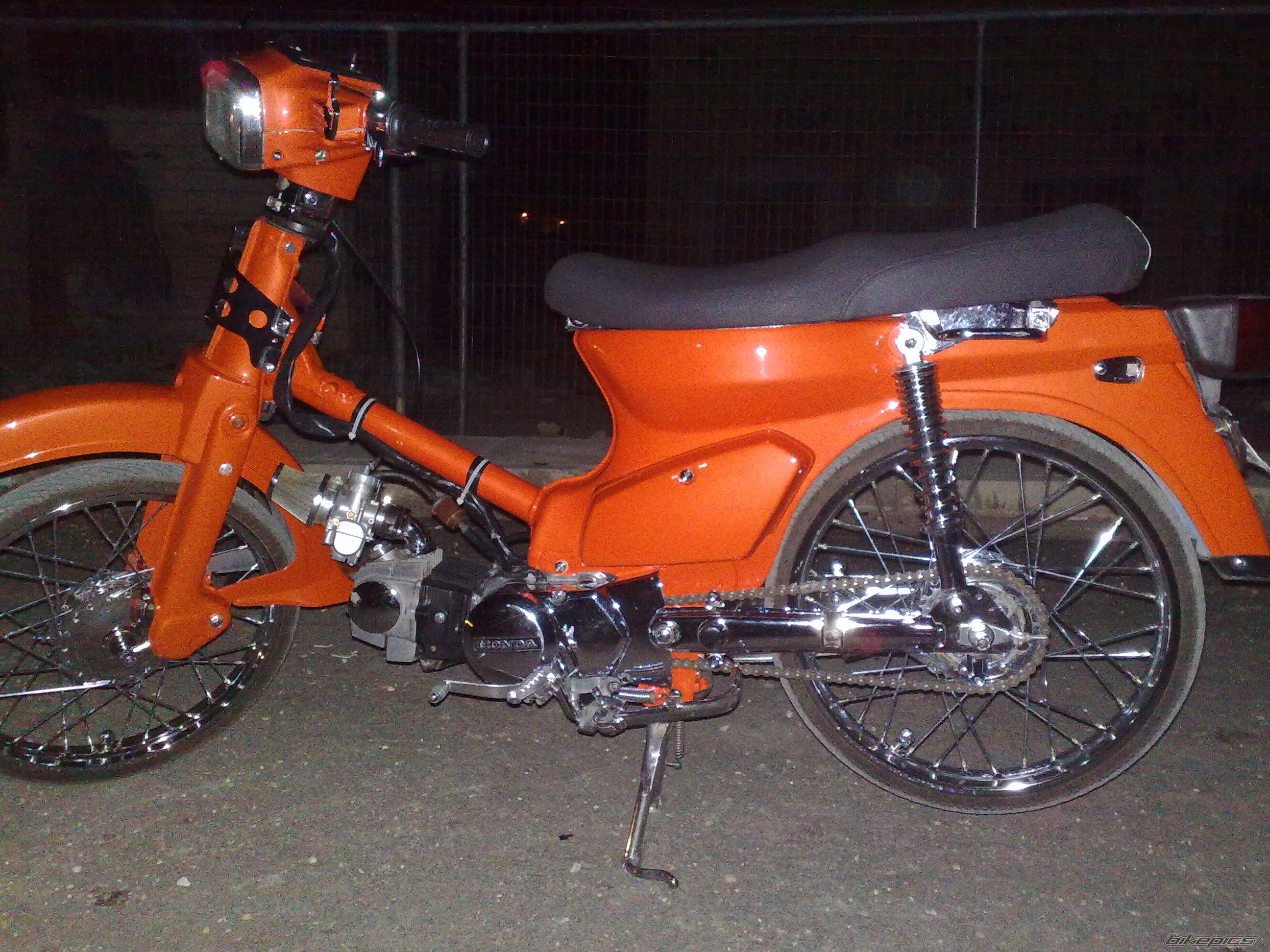 Photo 1543984