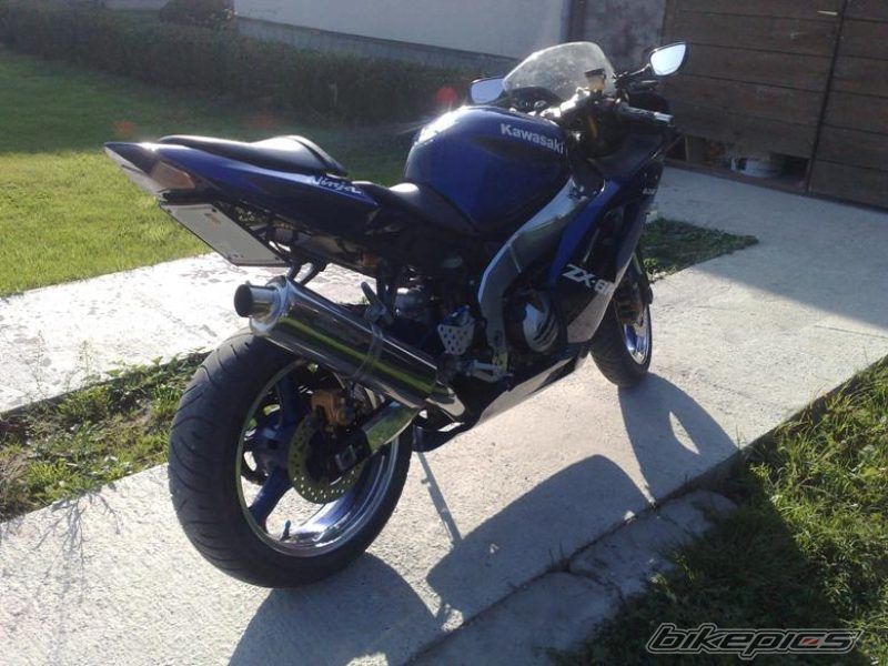 Photo 1543989