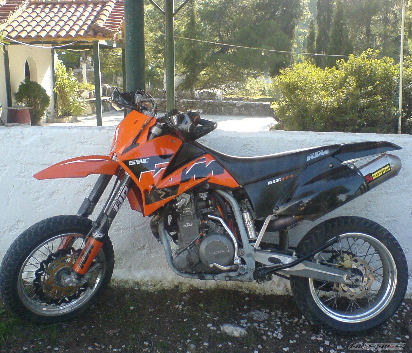 Photo 1544005