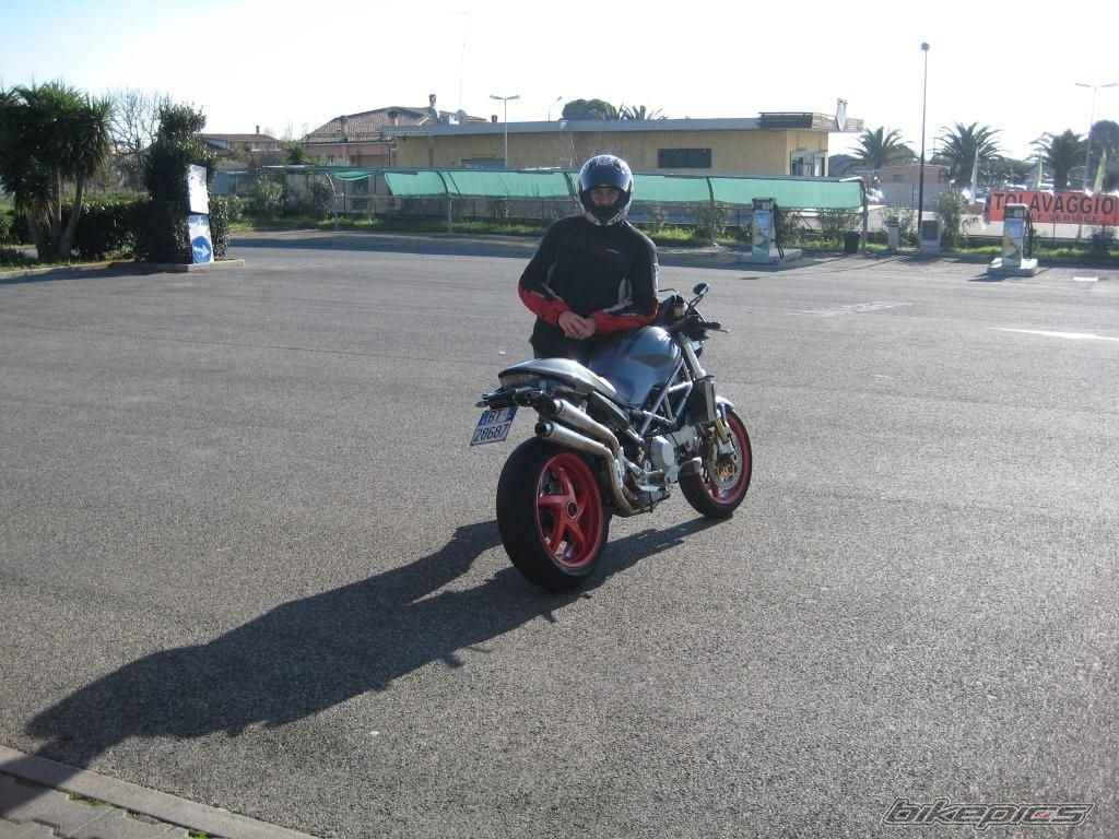 Photo 1544012