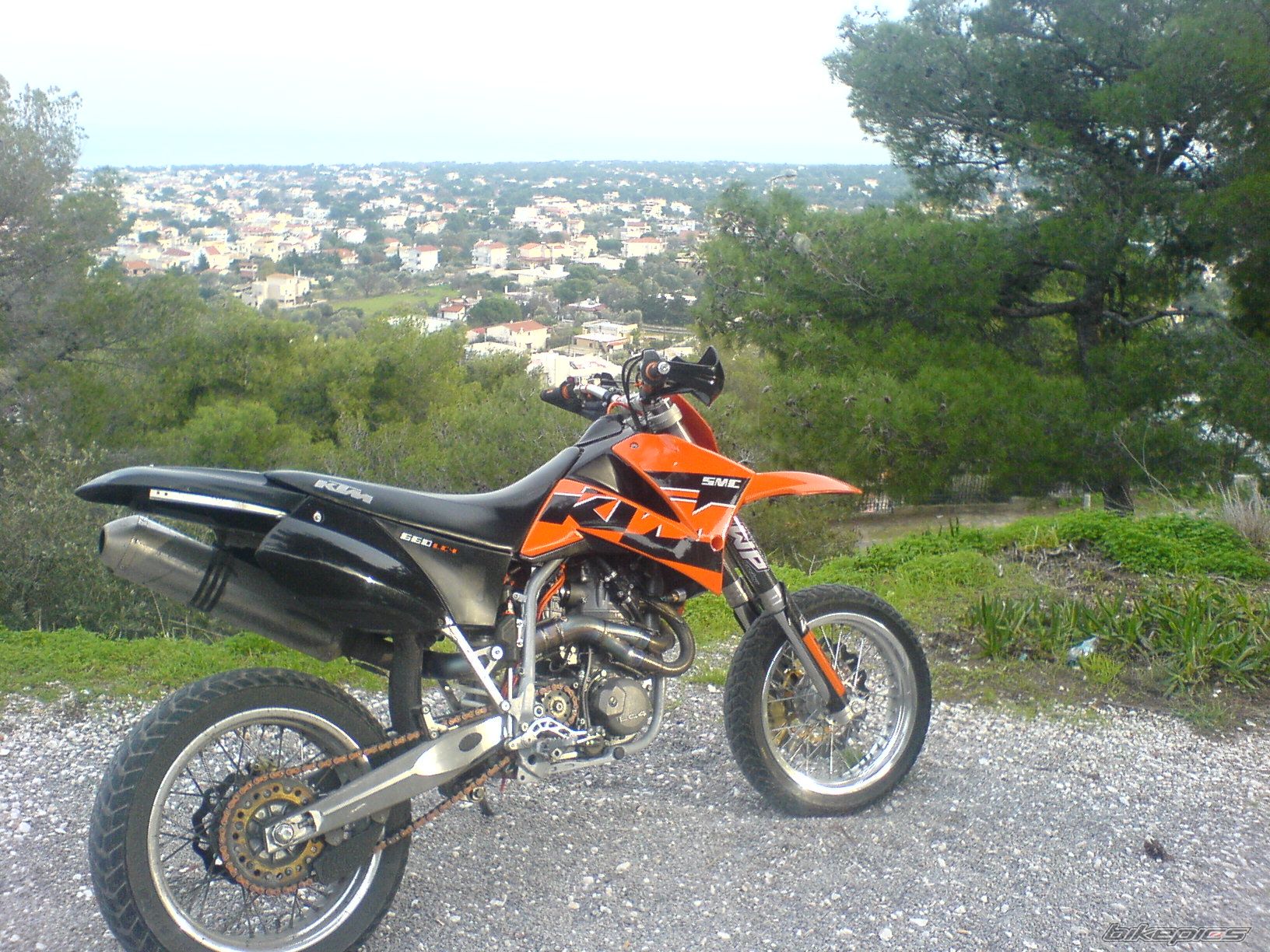 Photo 1544015