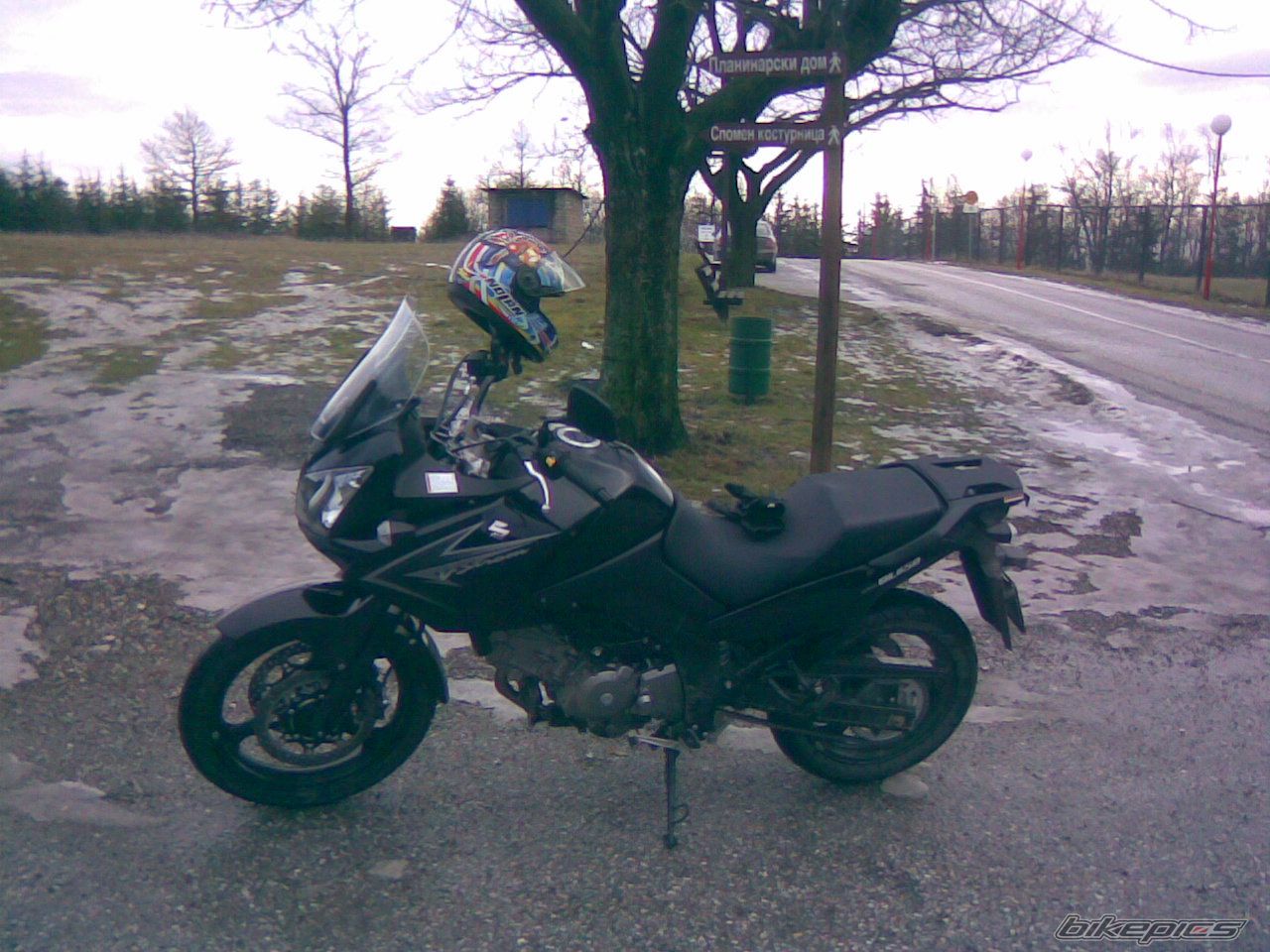 Photo 1544115