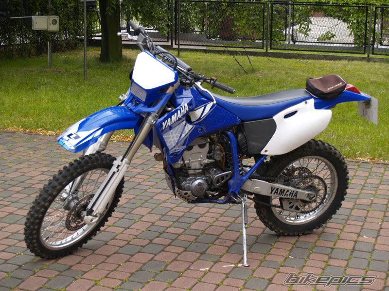 Photo 1544123