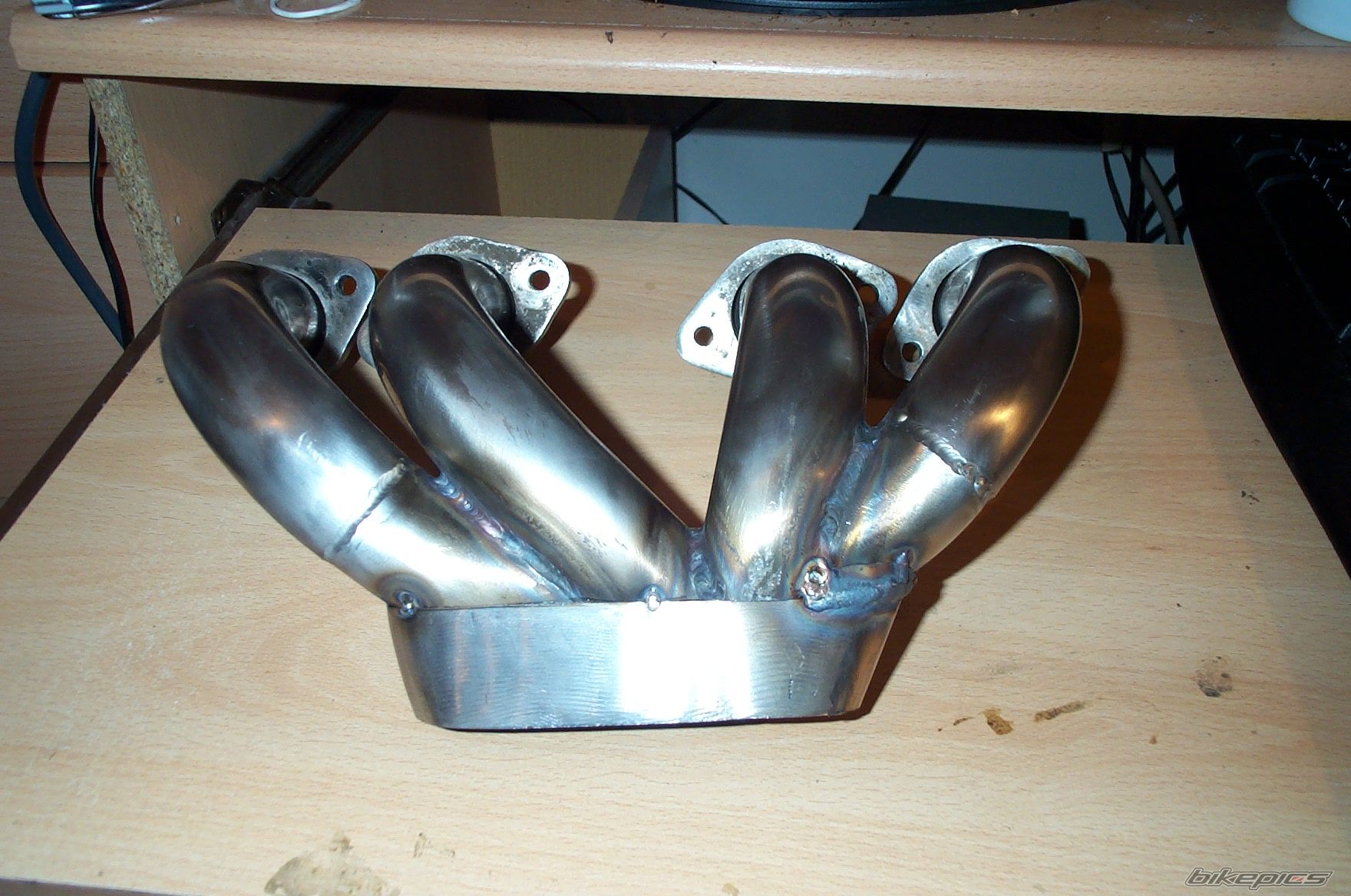Photo 1544140