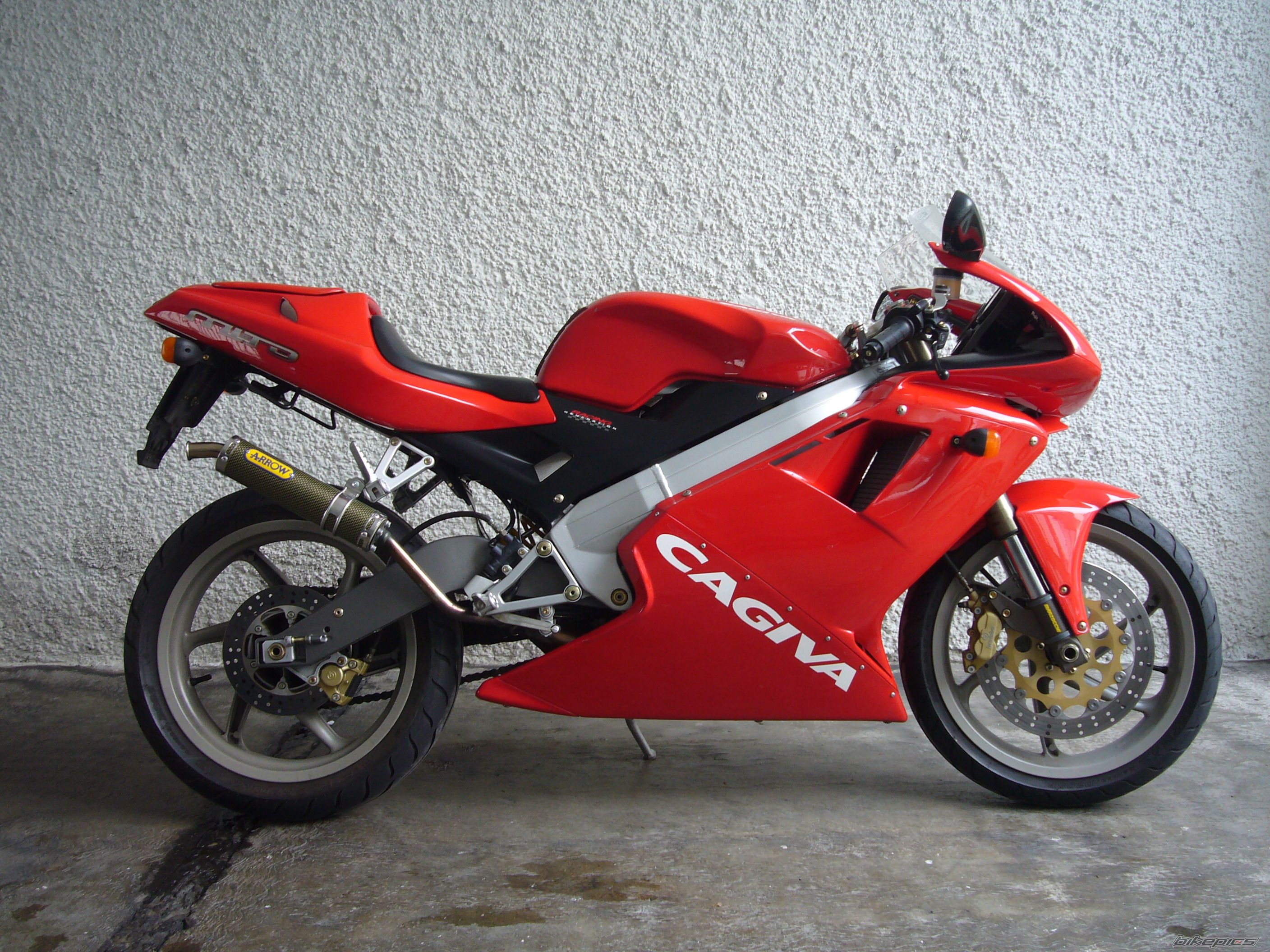 Photo 1544157